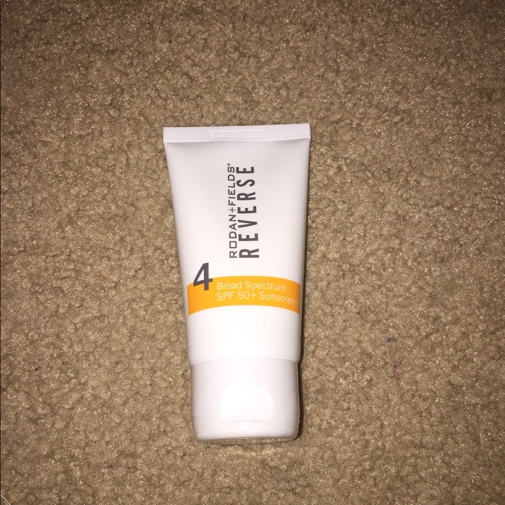 *NEW* Rodan + Fields Reverse Sunscreen